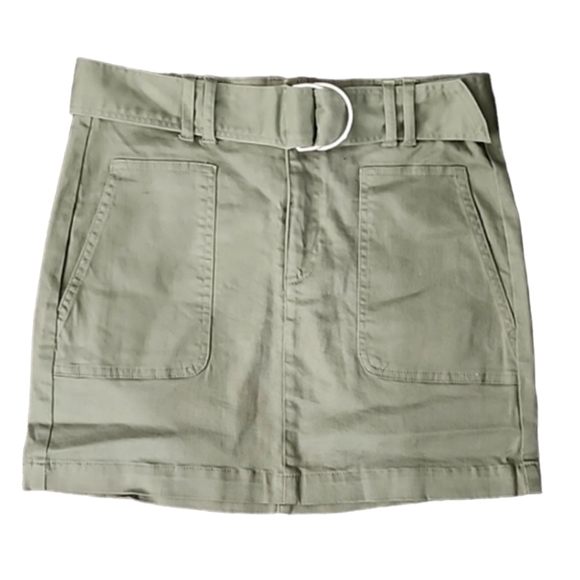 Harper Dresses & Skirts - Harper Heritage skirt size S